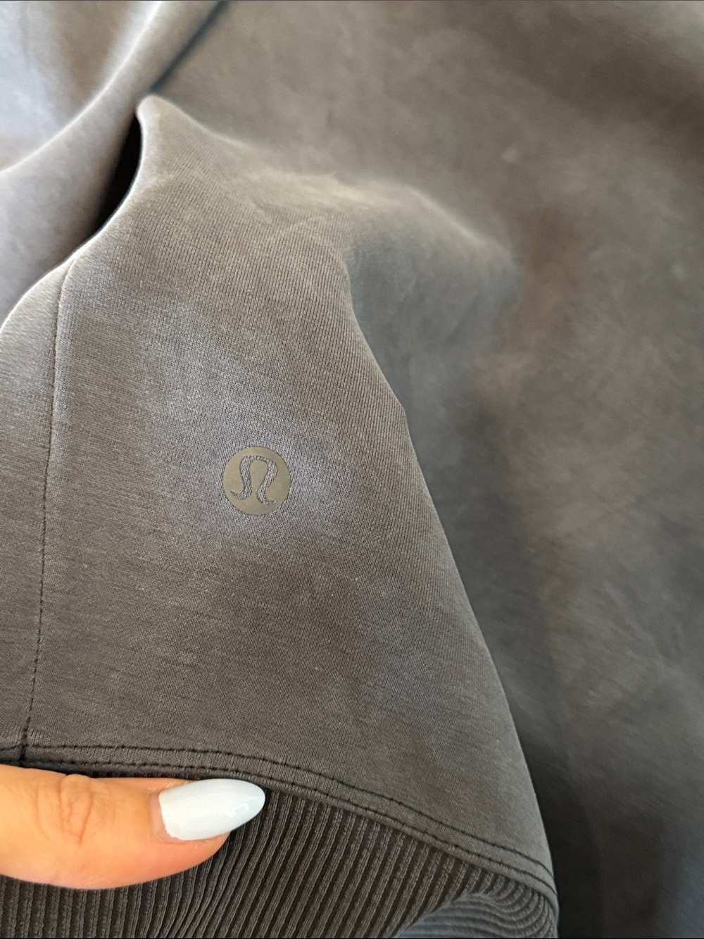 lululemon athletica Softstreme Turtleneck Pullover - Picture 5 of 7